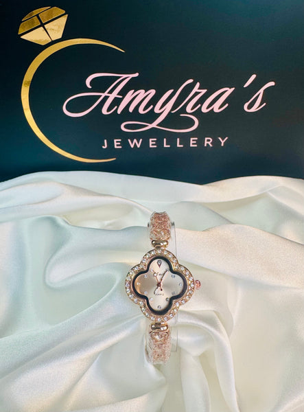 Astrid - Amyra's Jewellery