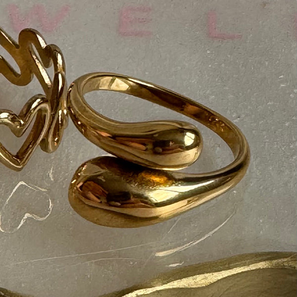 The Embrace Hug Ring - Amyra's Jewellery