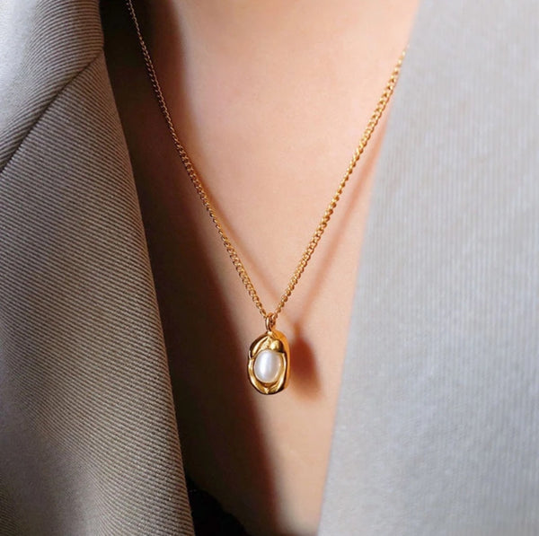 Pearl - Amyra's Jewellery