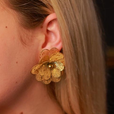 Gold Floral Statement