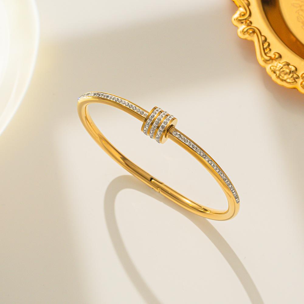 Elysian Spark Bangle - Amyra's Jewellery