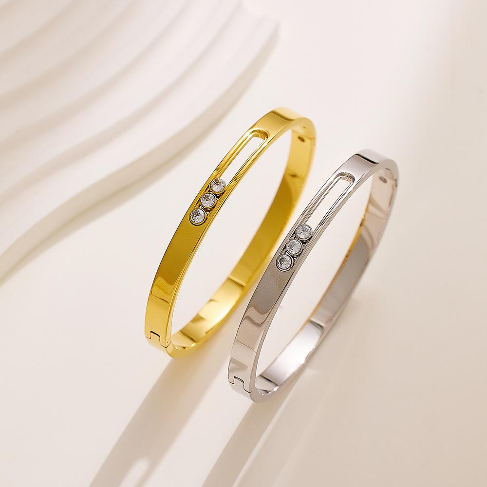 Elysian Motion Bangle - Amyra's Jewellery