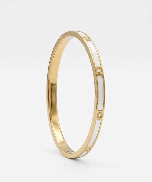 Celeste Slim Bangle