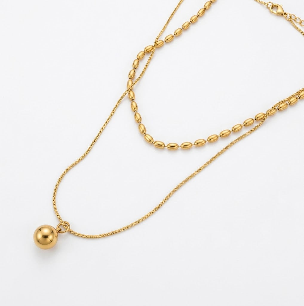 Dainty necklace